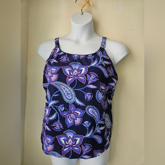 Lands'End-Top Women's 20W  Blue and Purple Floral Swim Tank - Picture 1 of 7